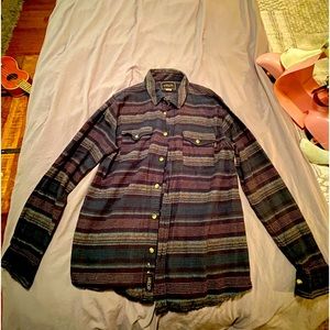 Men’s Large Valor Flannel Button up shirt multi color
